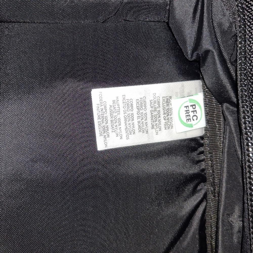 Topo Designs Black Backpack- Global Travel Bag 30L - NWT - Picture 12 of 13
